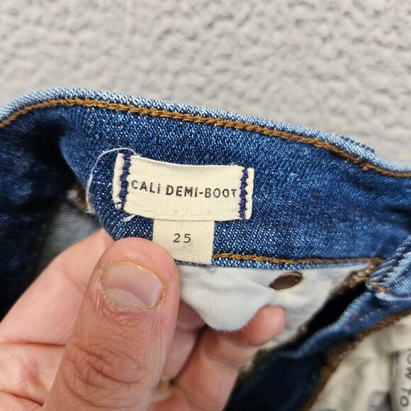 Madewell Jeans Womens Size 25 Blue Denim Cali Demi-Boot Raw Hem - Picture 7 of 11